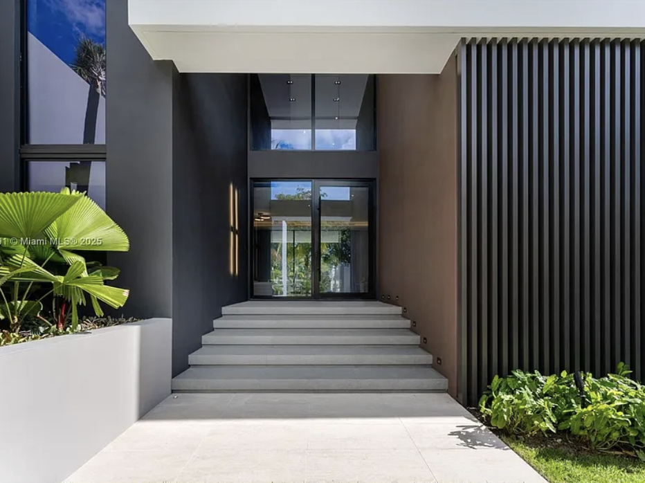 House 3 View 6